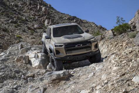 driving-new-chevrolet-zr2-trucks-through-king-of-the-hammers-2024-01-11_16-41-42_259202